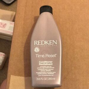 Redken time reset conditioner